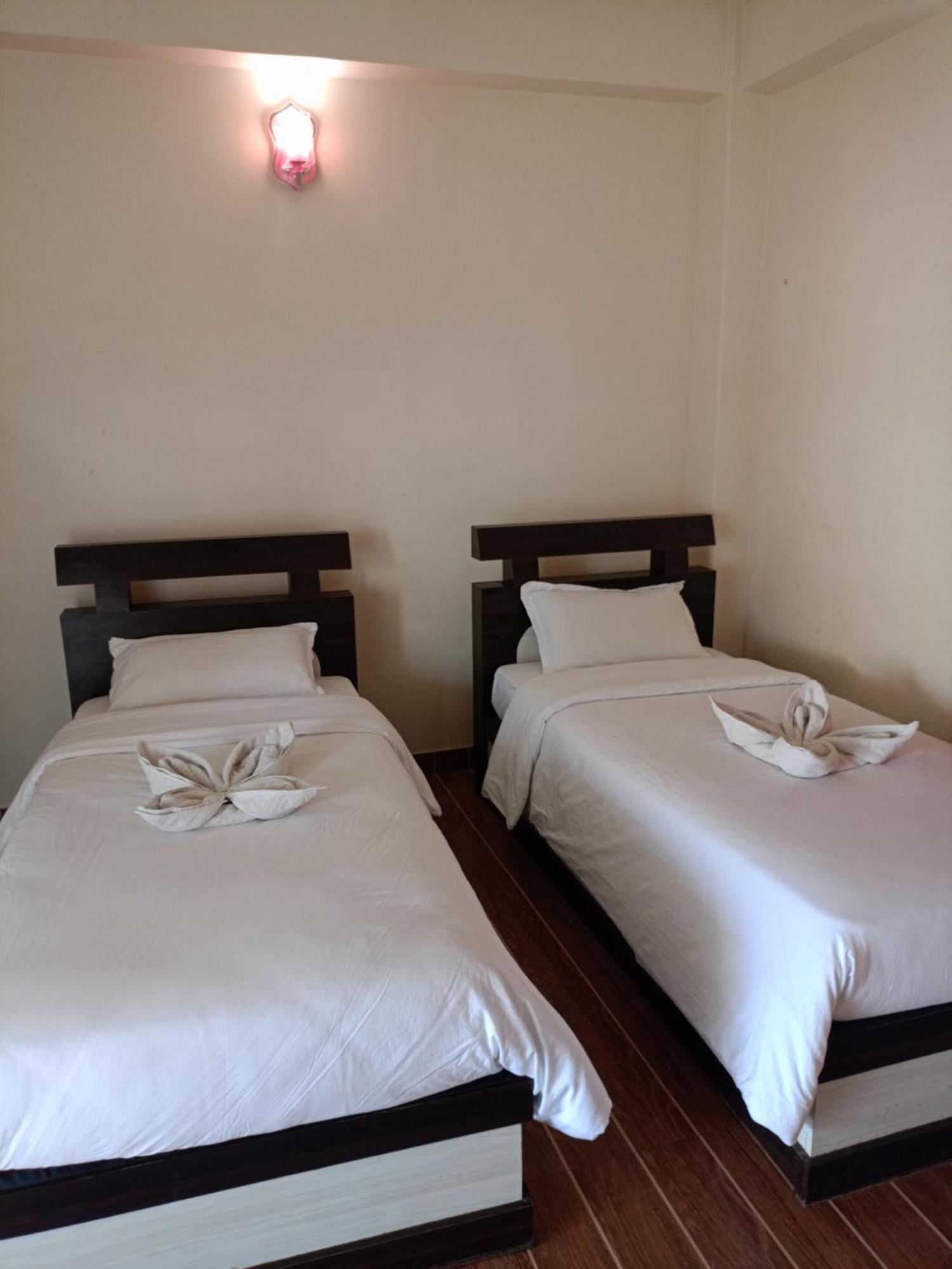 Pokhara Metro Eco Hotel Exterior photo