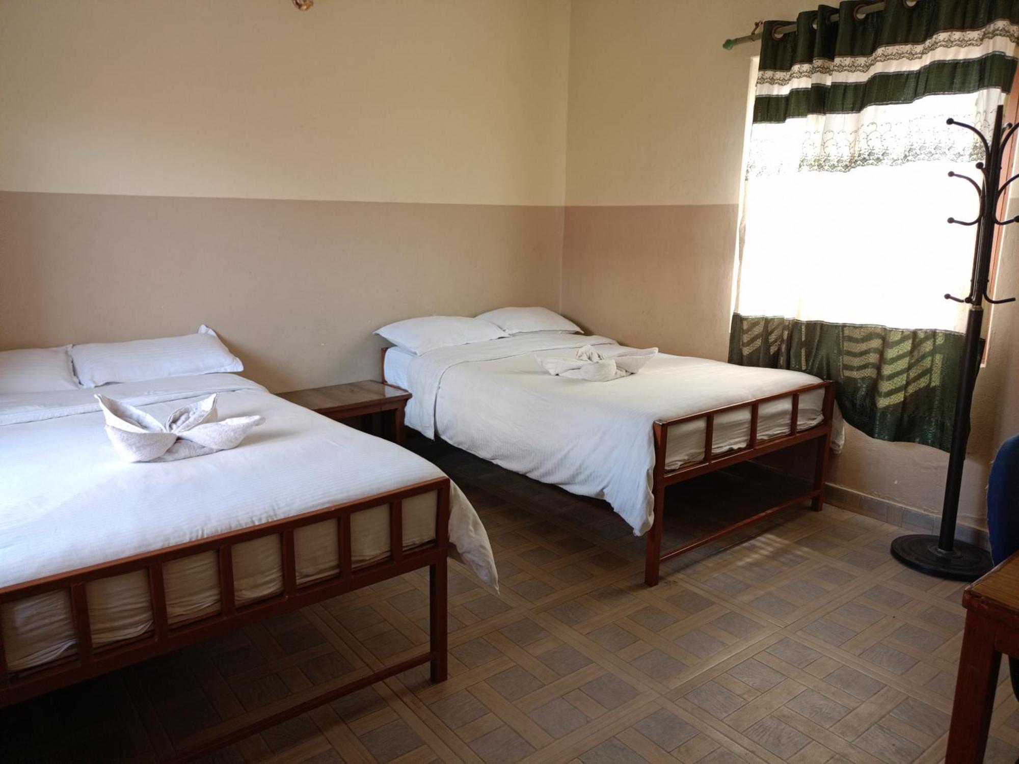 Pokhara Metro Eco Hotel Exterior photo